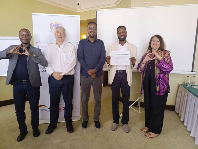 Somalia Team_workshop.jpg Somalia Team_workshop.jpg